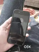 I phone 7 black 128 screen crack