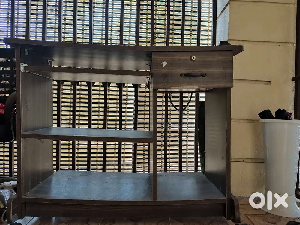 Computer Table