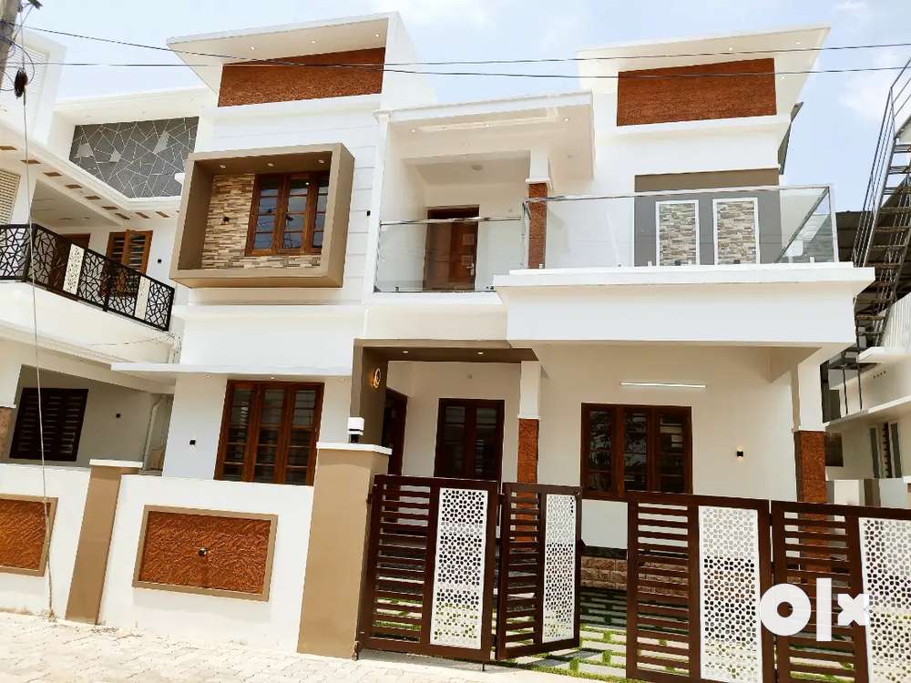 3 BHK NEW HOUSE FOR SALE AT PERIGALA