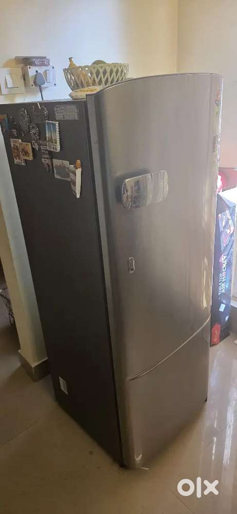 Samsung 230L 3 yr old Refrigerator