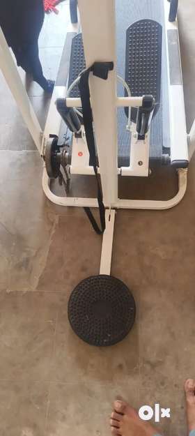 Manually operate treadmill With Twister and footer and  a one condition