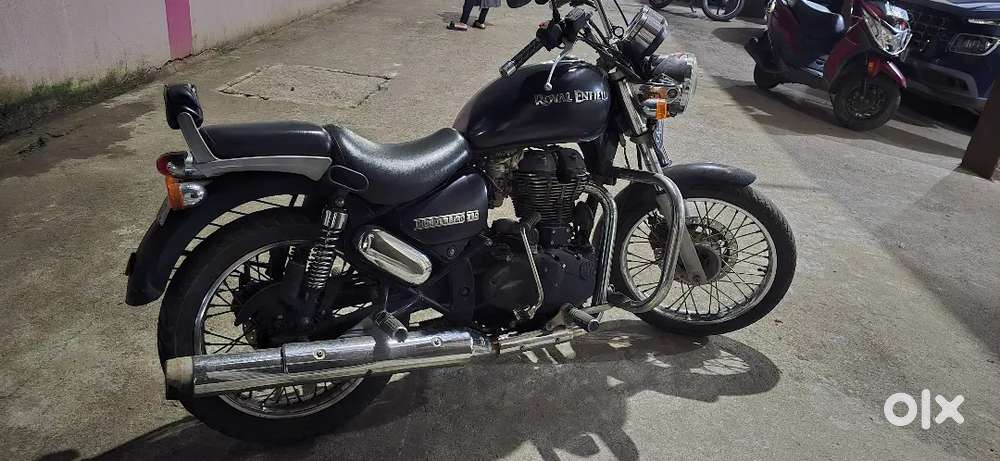 Royal Enfield Thunderbird 350 with Excellent Condition