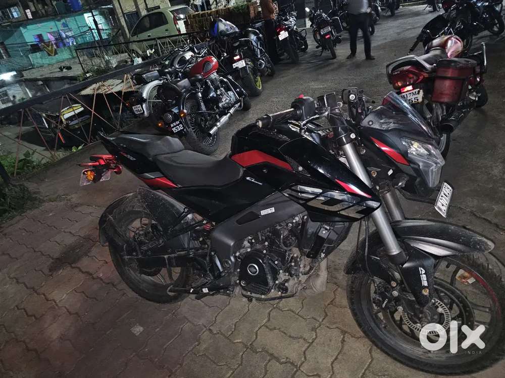 Showroom condition  recently service done best average 45 km