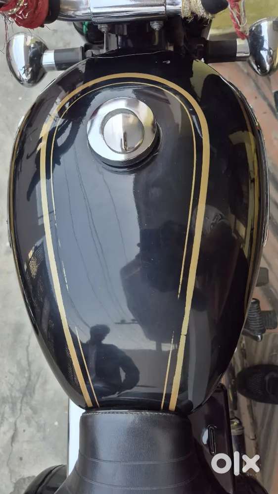 Old bullet 350 fuel tank