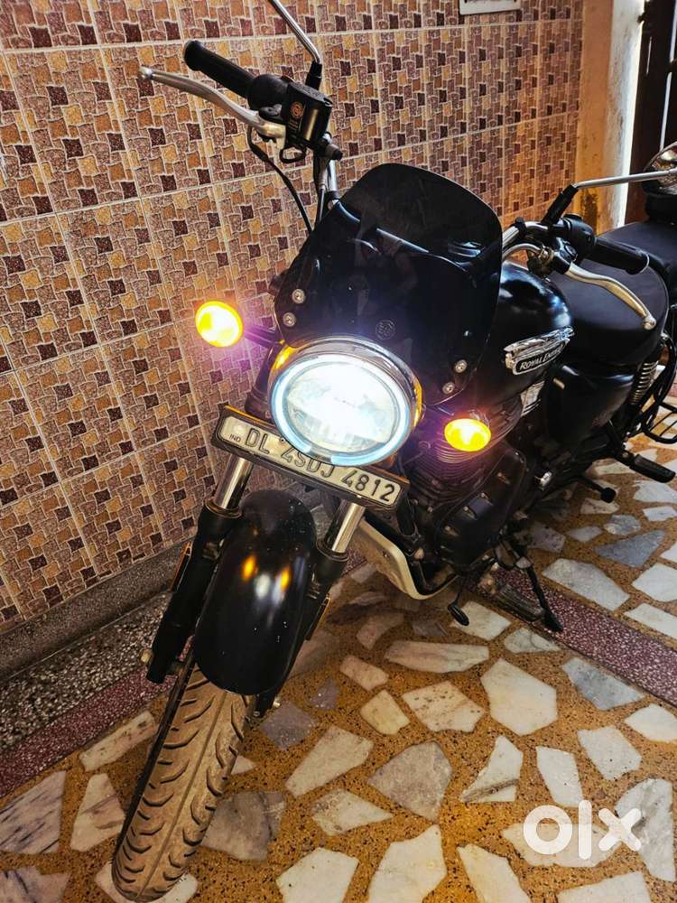 royal enfield meteor 350 black color les drivan royal