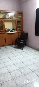 Room sharing for working womens