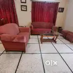 5 Seater Sofa with Center Table