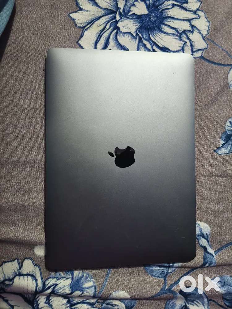 Ye laptop mujhe 2 yers pehle auto rickshaw me mila tha