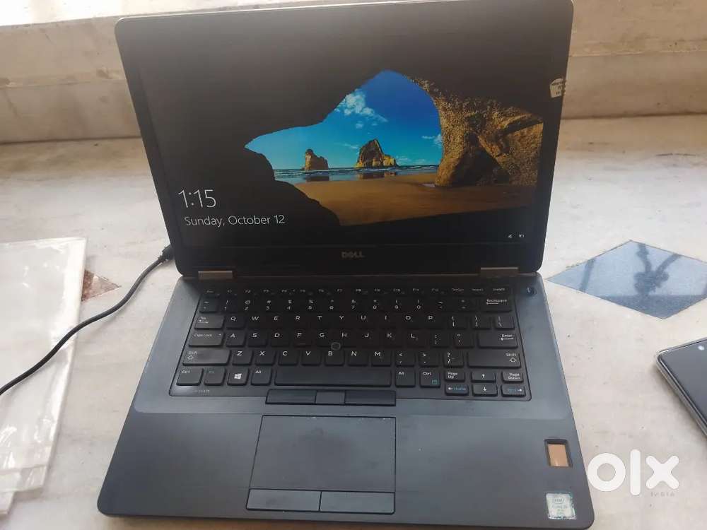 Dell Lattitude E5470 Business series 256 GB SSD/ 8 GB ram/ graphics
