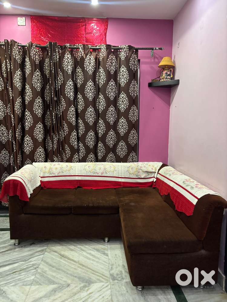 Comfy L-Shaped Sofa – Well Maintained & Perfect for Living Room