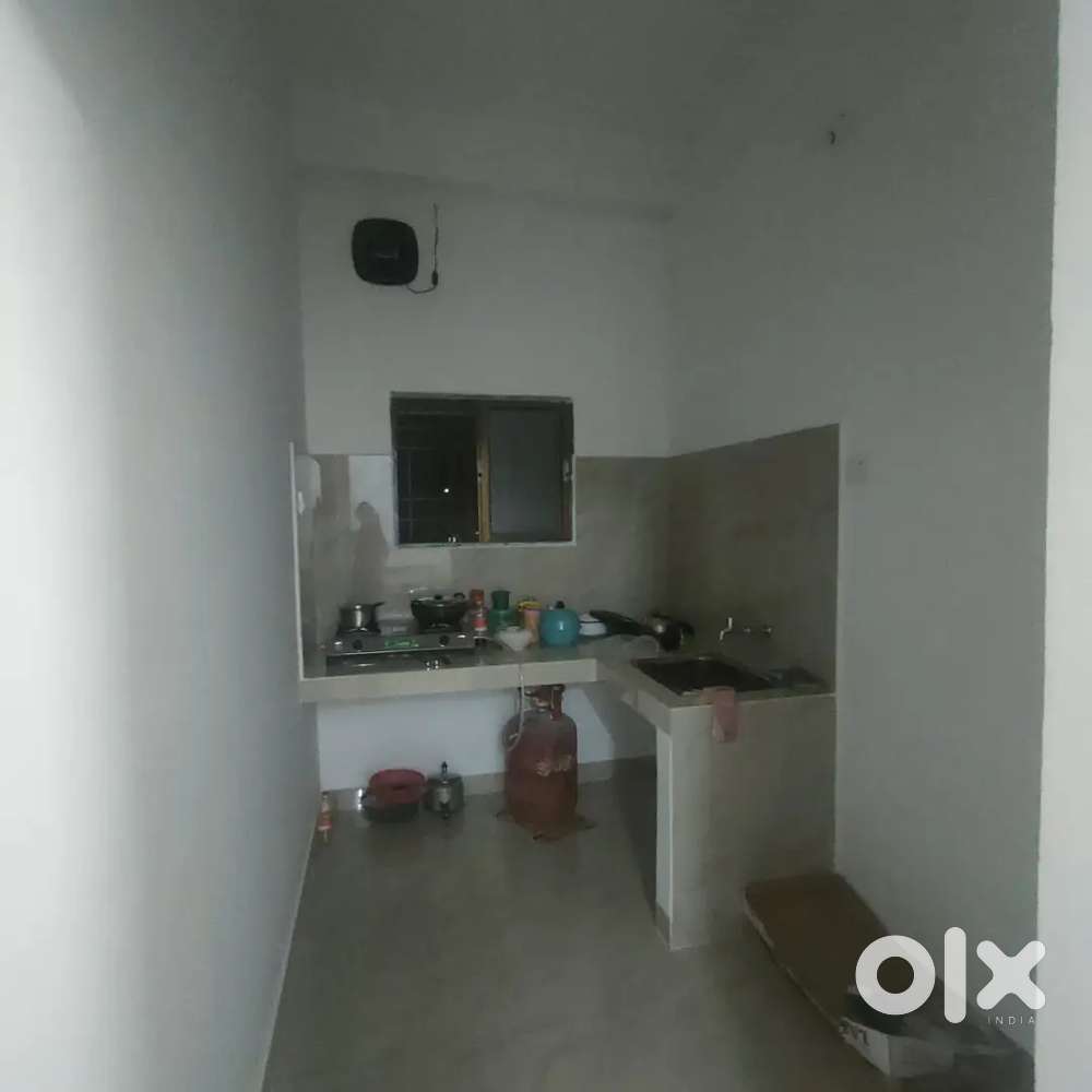 Self cooking PG for Girls or Working woman; Near DHSK Law College