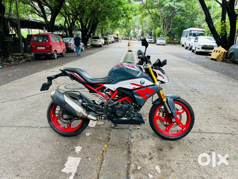BMW G310 R