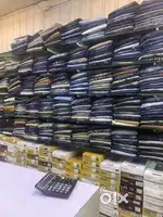 Helper kum sales man
