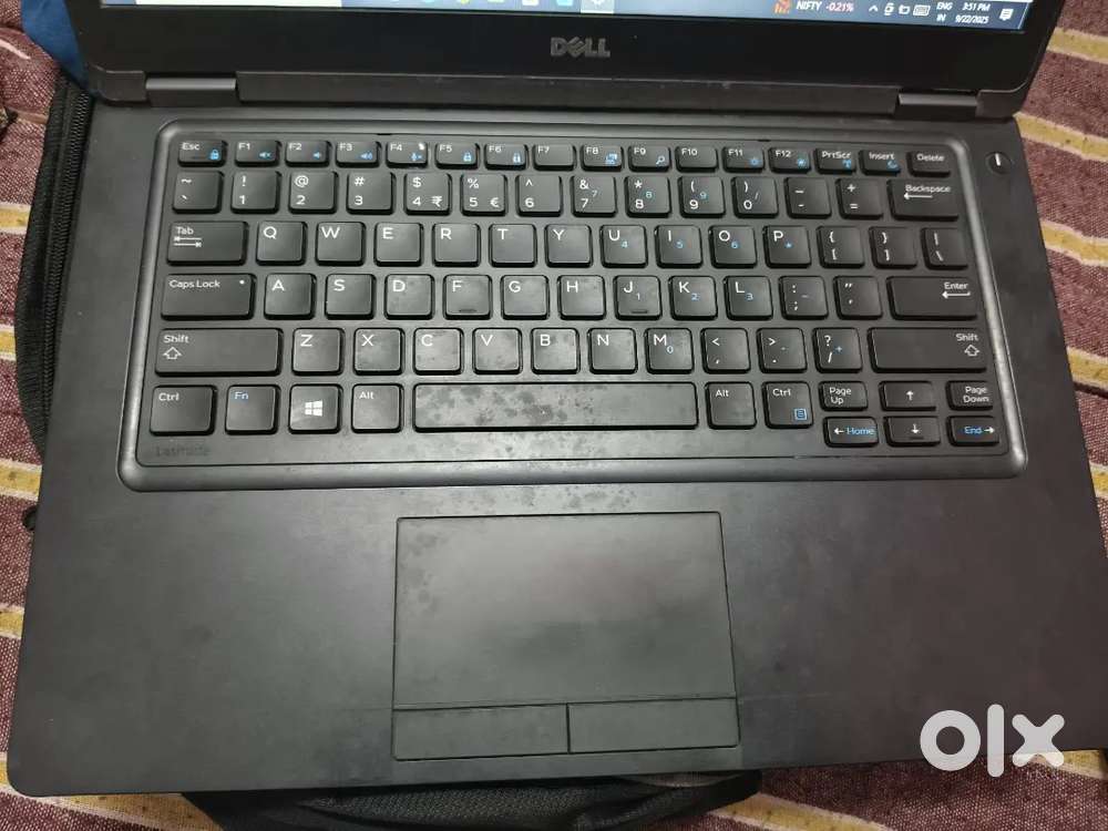 Laptop bilkul theek h. Mene dusra le lya hai isliye dena pad rha h