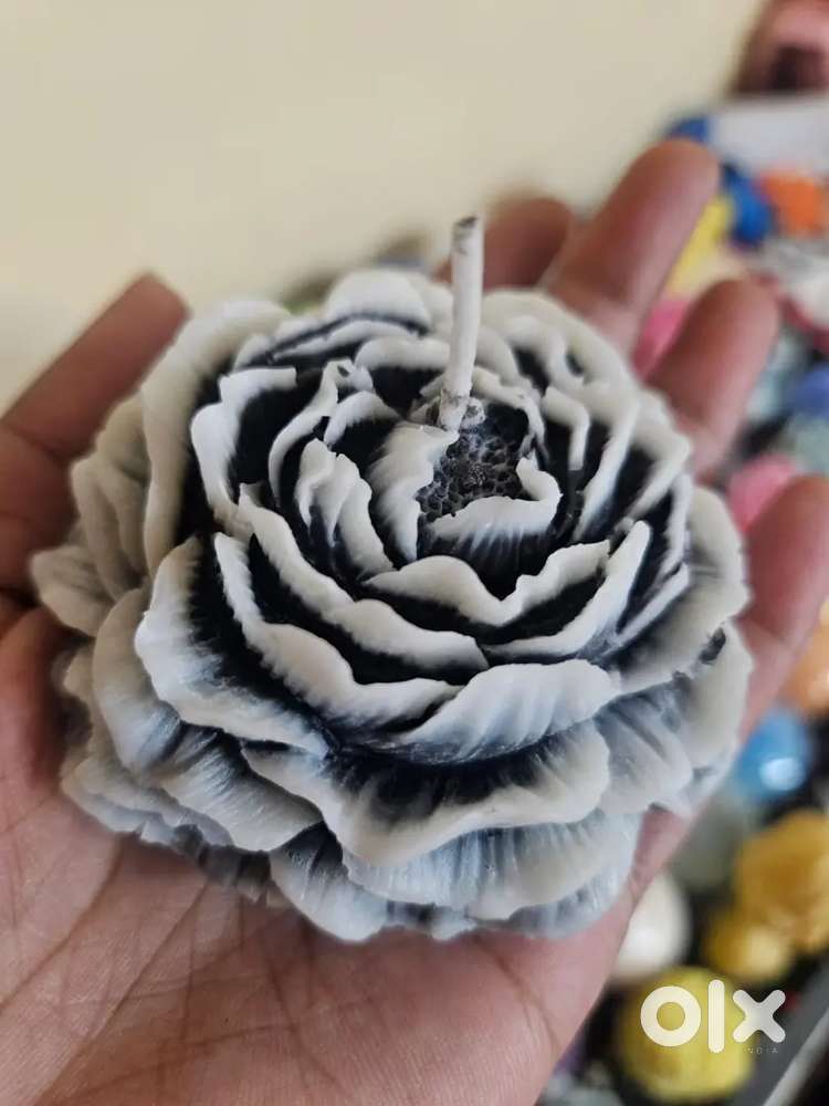 Candle by Universe sentered candle