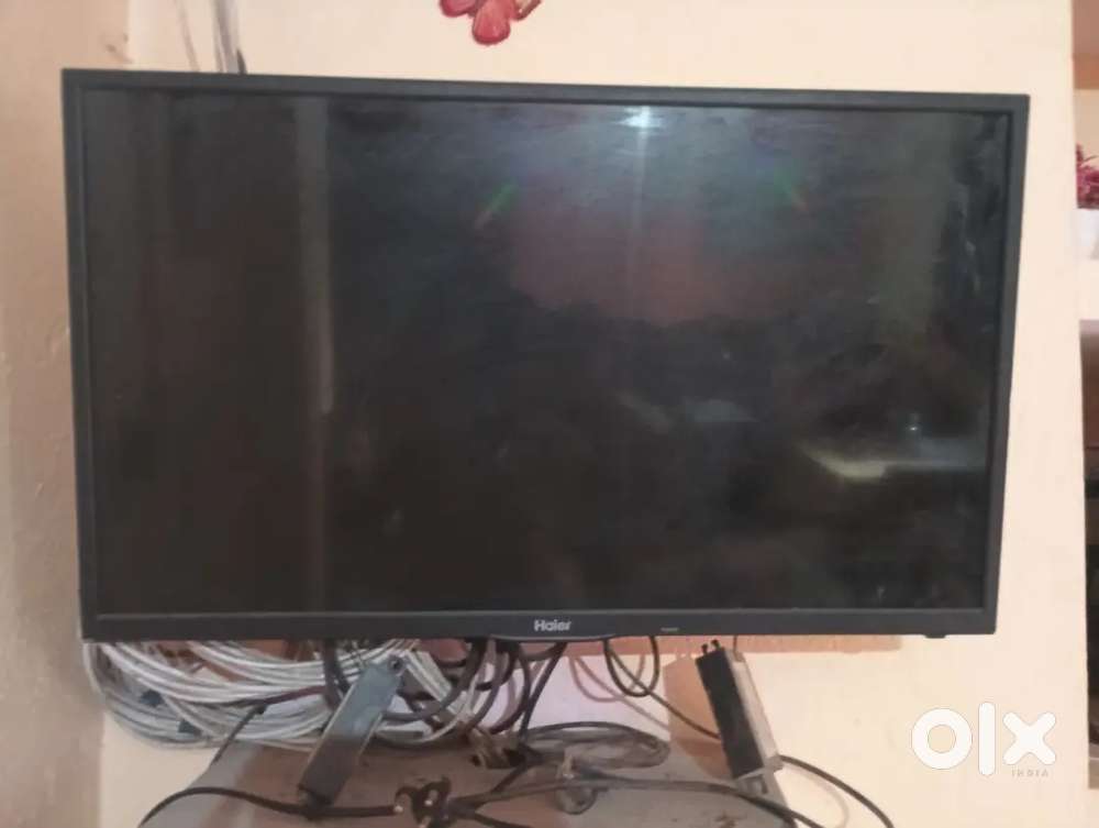 Display Problem Hai   Thoda Old Model TV  Km Paiso Me Le Jao