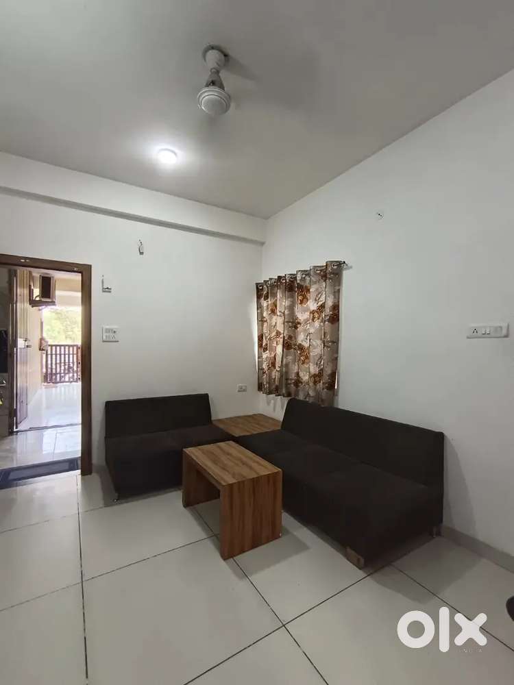 Zero Brokerage !! Fully furnished 1 BHK flat in vijay nagar area