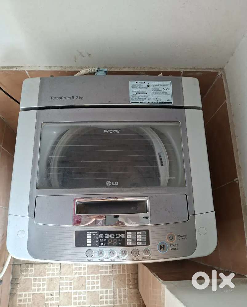 LG 6.2kg Top Load Washing Machine  Excellent Condition  Great Deal!