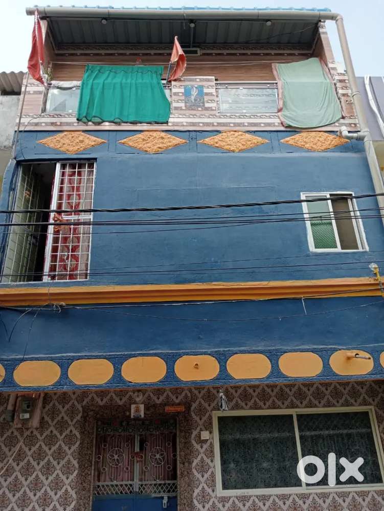Self house