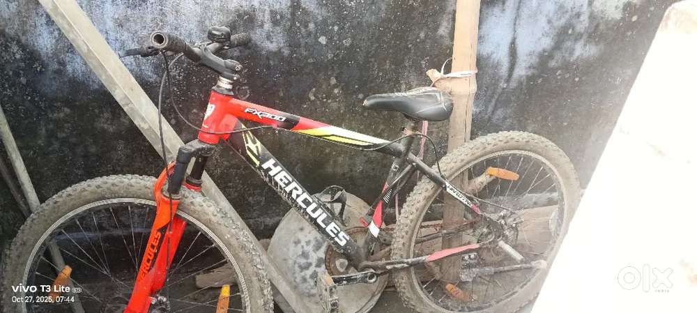 Hercules Fx300 new condition cycle