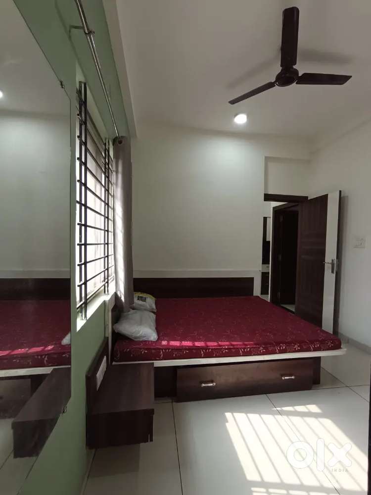 Fully Furnished 1Bhk Zero Brokarege!! Sch78 Vijay Nagar