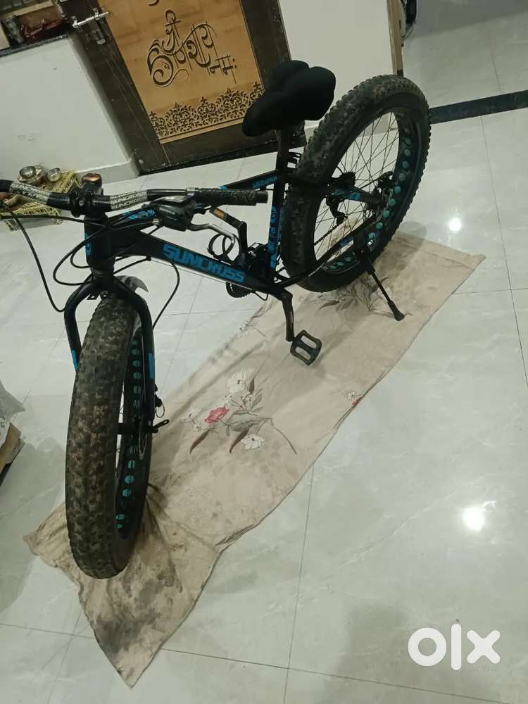 Suncross fat/megabike  imported 2 year old every thing works 21 gears