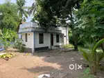 Karoor 8 cent plot for sale with house