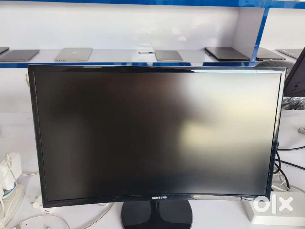 24 samsung curved full hd monitor