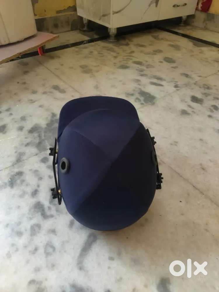 Sports Club cricket helmet