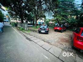Palarivattom Medical centre near 7cent tar road facing plot for sale