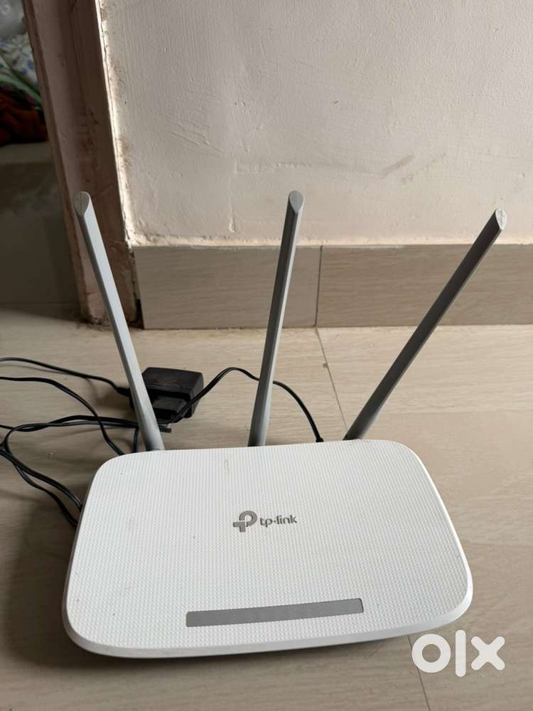 WIFI ROUTER TP link WR845N