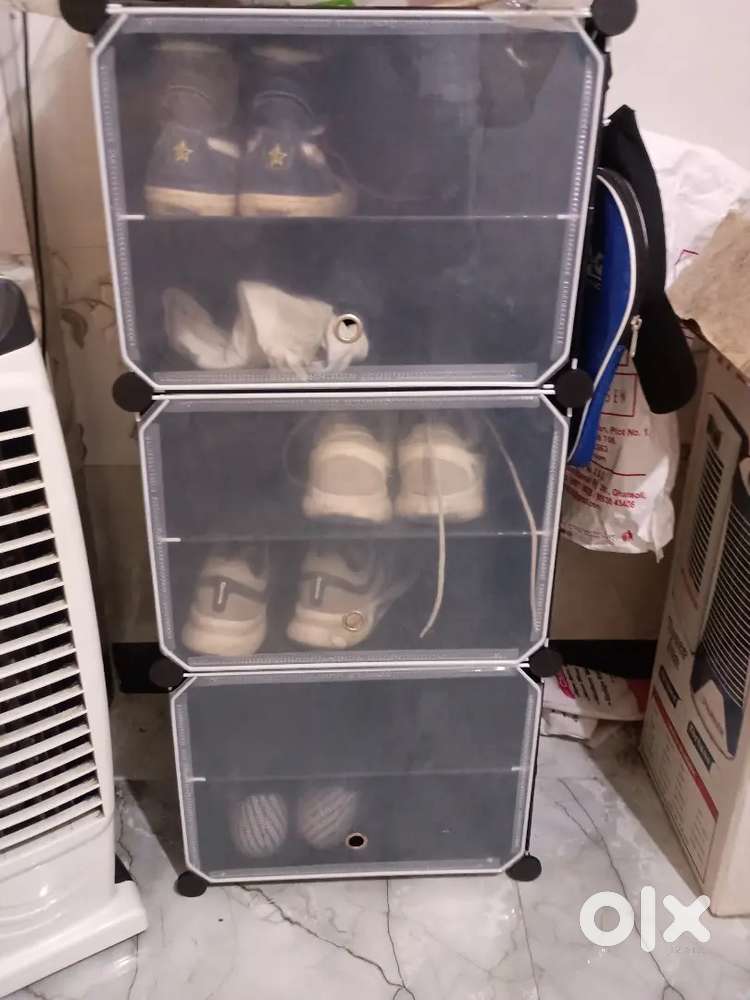 Shoes rack