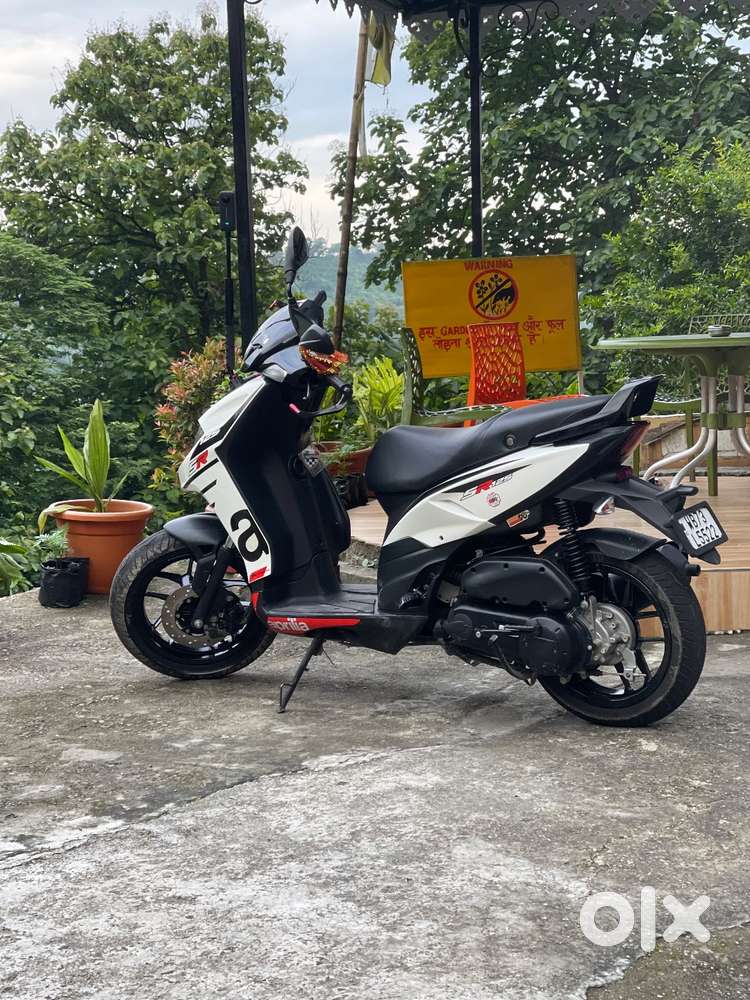 Aprilia sr125