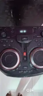 Lg xboom 1000 Watt speaker