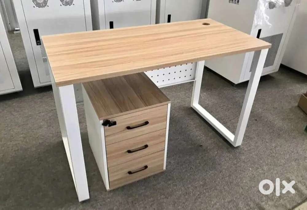 Stylish modular office table direct factory price