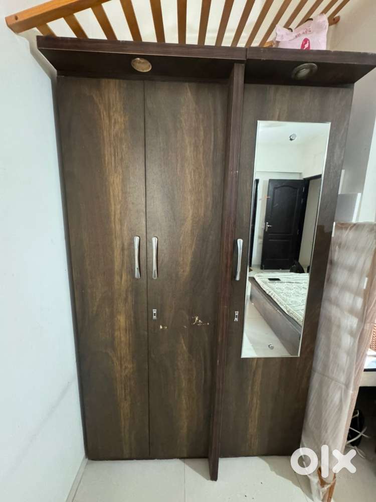 Home furniture for sell (Undri, Pune)