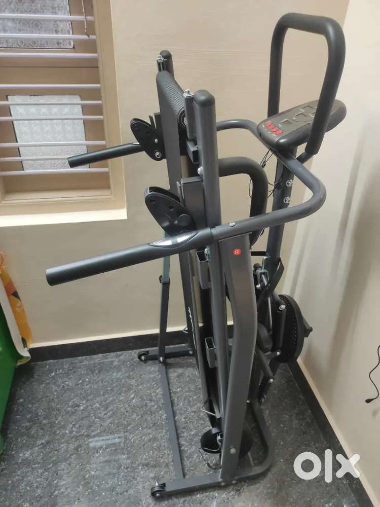 Manual treadmill