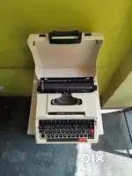 TYPEWRITER FOR PROTABLE SALES