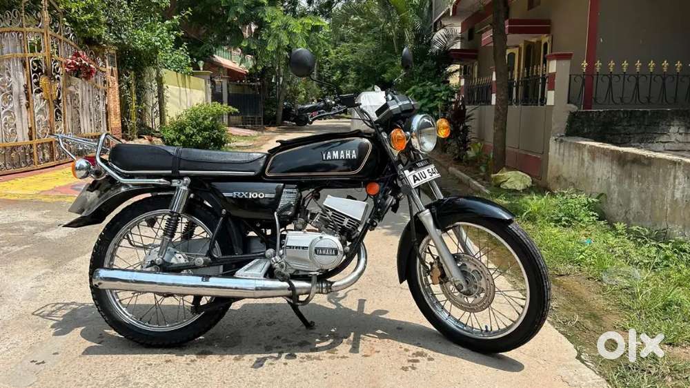 Yamaha RX 100
