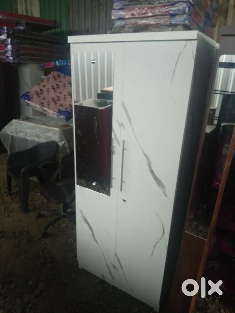 Wardrobe aand wardrobe