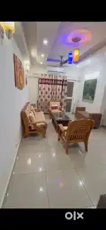 3BHK FULLY FURNISED  LUXGURY FLAT 3AC GUYSER DINING TABLES SOFA 3BEDS