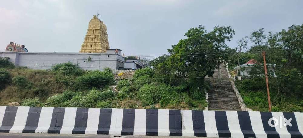 ON ROAD PROPERTY @ PALAYASEEVARAM