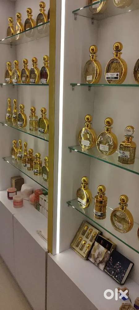 Perfume sales consultant female