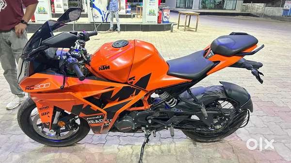 KTM RC 200
2023/24model 
18000km run 
Insurance vild
Finance