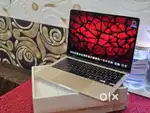 Apple Macbook Air  2025  M3 8GB 256GB SSD 13inch Notch Display