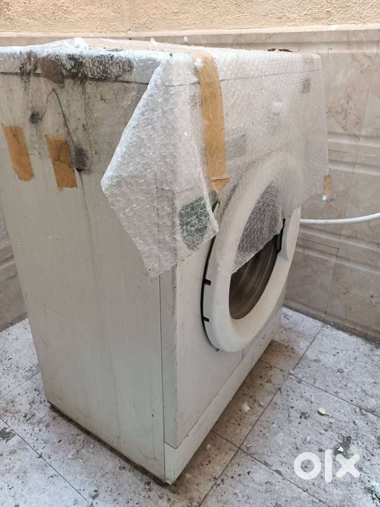 Lg 5 kg front end door washing machine as in condition