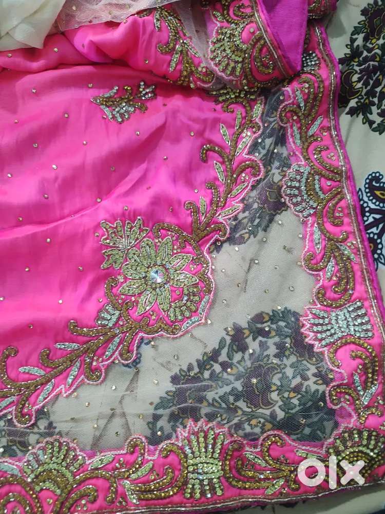 Handmade jardozi saree