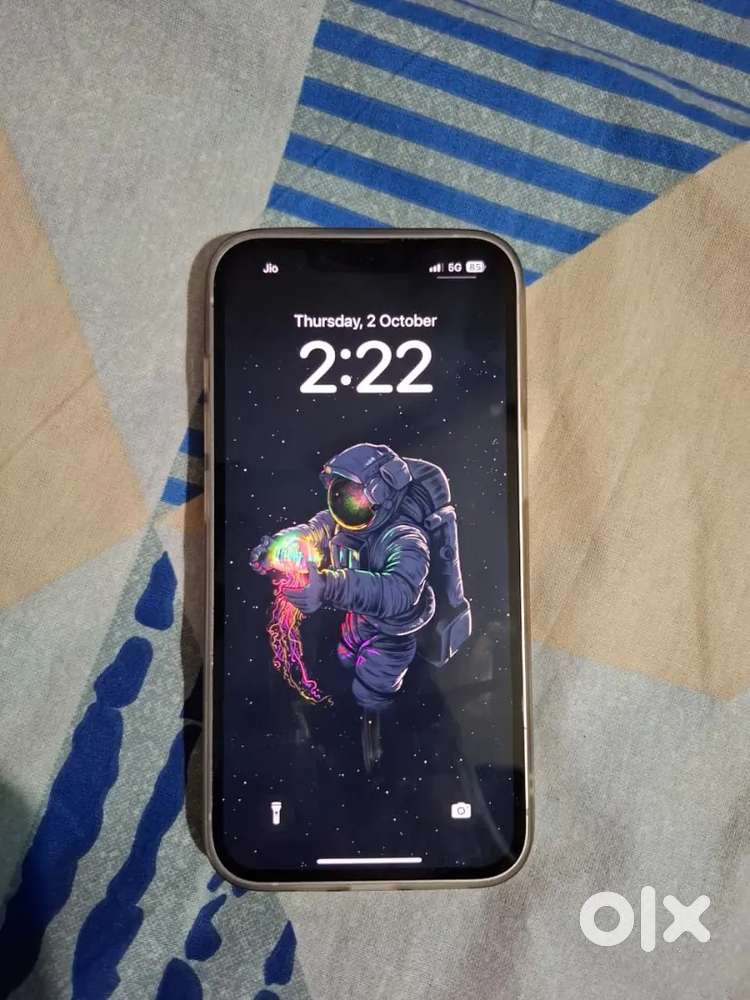 Iphone 13 pink