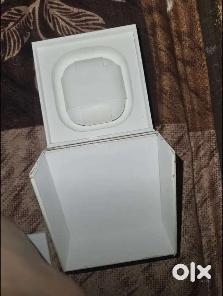 Original Brand new apple airpods 4