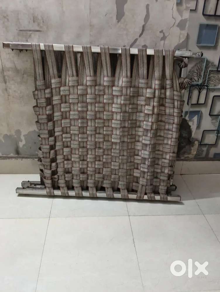 Bed folding